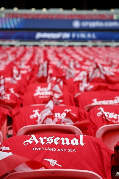 PSG vs Arsenal LIVE: Champions League final latest news, start time and Budapest build-up