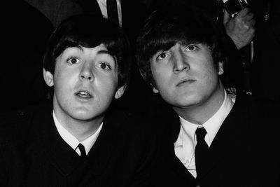 Paul McCartney remembers John Lennon on Chicken Shop Date