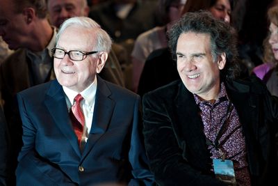 Warren Buffett's son Peter didn't know his dad was a billionaire until his 20s—he found out from a rich list