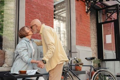 The ‘Intentional Dating’ Shift: Why More Seniors Are Asking Clearer Relationship Questions This May