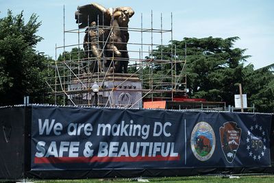 Artists drop Trump, he takes their place