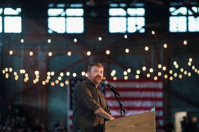 Senate candidate reportedly exchanged sexually explicit texts with women