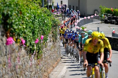 Bikes, planes, buses and automobiles - Giro d'Italia faces final 600km transfer to Rome