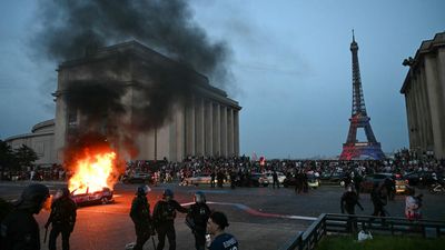 One dead, 780 arrested across France as unrest mars PSG's victory night