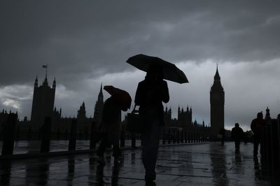 London weather: Temperatures to plunge to as low as 11C this week following 35C heatwave