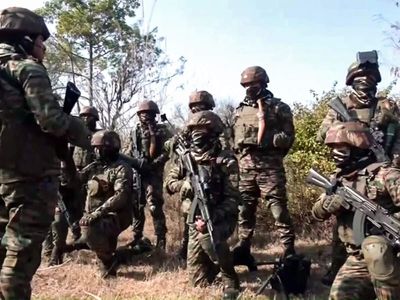 J&K: Army foils exfiltration bid in Uri, apprehends three persons during operation near LoC