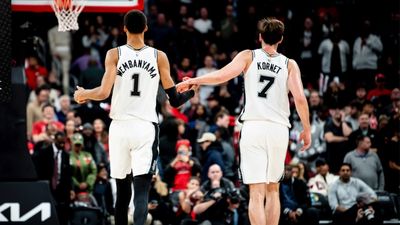 Who Is Luke Kornet? Victor Wembanyama's Backup Jokes About Outlasting LeBron James
