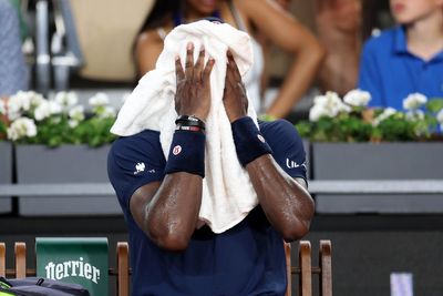 Umpire steps in as tempers boil over at the French Open: ‘Quit trying to act like you’re tough’