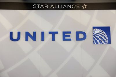 United Airlines flight to Spain forced to return over potential security threat