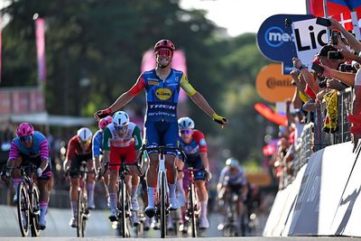 Jonathan Milan wins final stage of Giro d’Italia, as Jonas Vingegaard secures the overall win