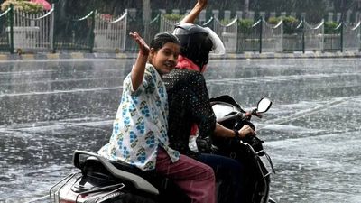 Delhi, Noida, Gurugram rain update: IMD issues yellow alert for capital, showers and thunderstorms to continue in NCR