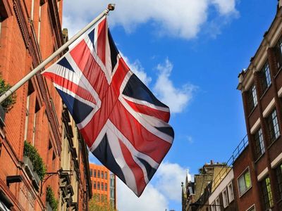 UK sees significant fall in work visas due to stricter immigration reforms