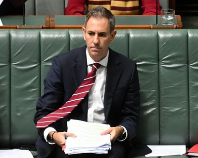 Jim Chalmers says falling auction clearance rates a ‘good thing’ for first home buyers
