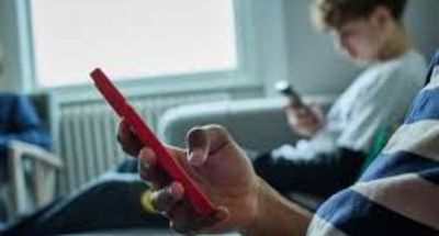 UK Moves Toward Tough New Social Media Restrictions for Under-16s