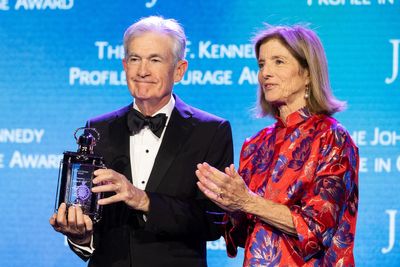 Former Fed chair Jerome Powell issues stark warning as he’s honored for standing up to Trump