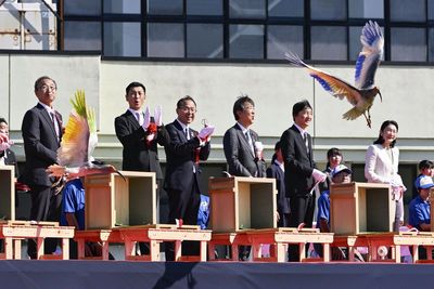 Japan returns 40 previously extinct birds to the wild