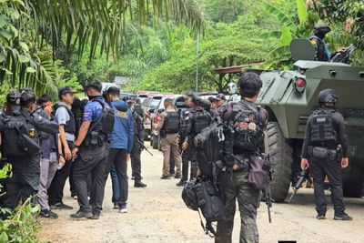 Ranger killed in siege to arrest southern insurgent suspects