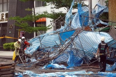 Typhoon Jangmi mapped: Where powerful storm will hit in Japan as flights cancelled
