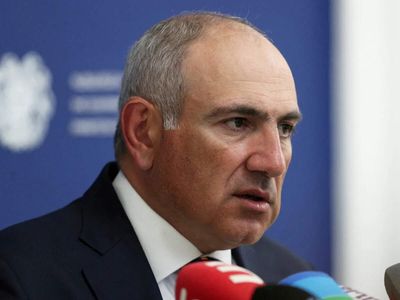 Armenia rejects Putin's pressure for EU referendum
