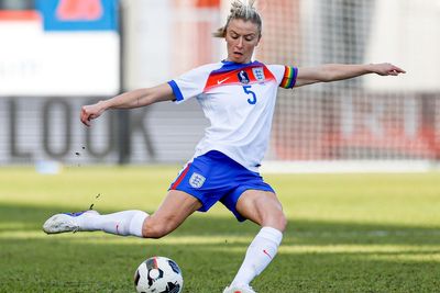 Leah Williamson suffers injury setback as Lionesses forced into squad changes for Spain clash