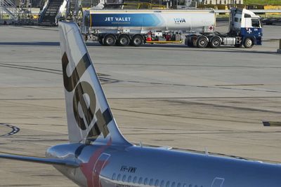 JetBlue flags higher fuel costs as Iran conflict drags on