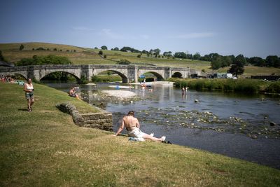 England and Wales record warmest ever spring, Met Office reveals