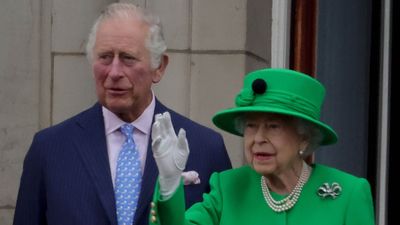 Secret Royal Love Triangle: Queen Mother Pushed Different Suitor for Young Elizabeth Before Philip Won Her Heart