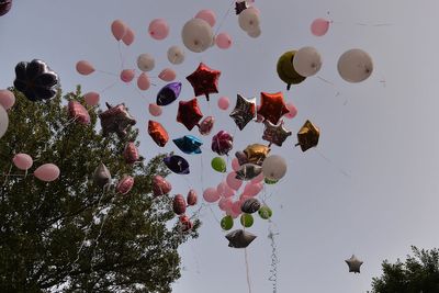 Louisiana to enact large fines after banning balloon releases in controversial new law