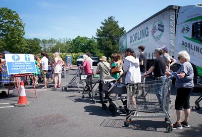 Kent residents struggle without water in a heatwave
