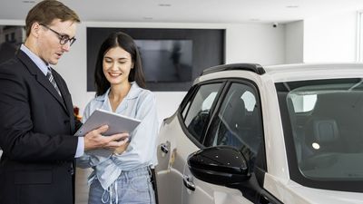 Objective Financial Advice vs a Product Pitch: How to Ensure You Hire the Right Financial Expert Rather Than a Salesperson