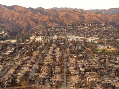 A 'quiet' wildfire year just became the most expensive one ever