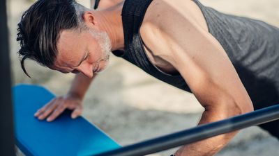 10 minutes, 5 exercises and this simple no-equipment workout to stay strong no matter your age