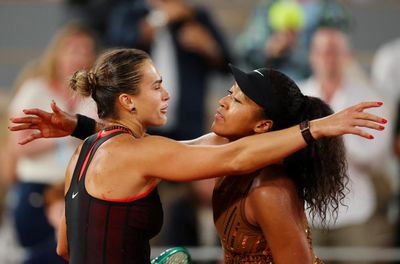 Sabalenka powers past Osaka in first women’s night match at French Open since 2023
