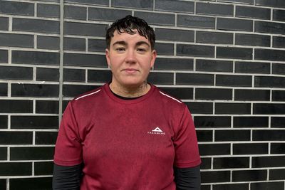 Scottish woman begins bid to run length of UK in memory of best friend