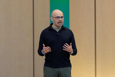 Why Google's AI Chief Thinks Tech Giants Are Panicking
