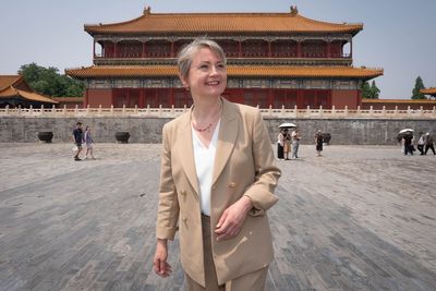 Peter Mandelson should never have been appointed, Yvette Cooper says