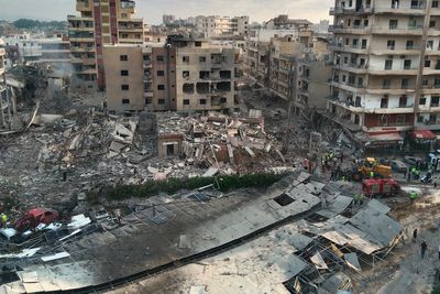 Israel kills 8 in southern Lebanon, a day after Trump said Israel and Hezbollah to de-escalate