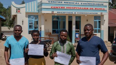 WHO reports dramatic drop in suspected Ebola cases from over 900 to 116