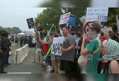 Judge Says Evidence Falls Short in '8647' Flag Threat Claims Against Protesters