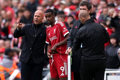 Liverpool: Alexander Isak delivers verdict on Arne Slot sacking