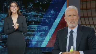 See Jon Stewart Shamelessly Use Olivia Munn To Pay Tribute (And Poke Fun At) Stephen Colbert's Last Show