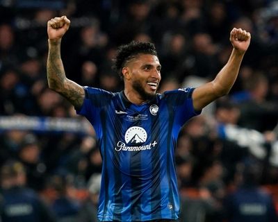 Manchester United tie up £35m deal to make Éderson first signing of Carrick reign