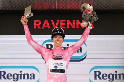 Lorena Wiebes’ Giro d’Italia disqualification has brought the UCI’s weight limit into sharp relief – is the rule outdated?