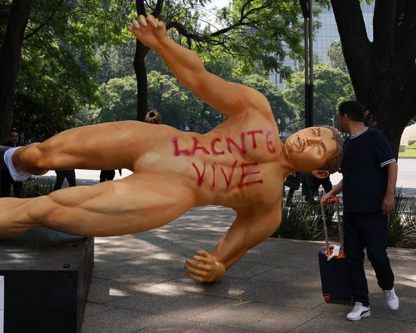 The ball won’t roll’: Mexico’s striking teacher threaten to disrupt World Cup days before kick off
