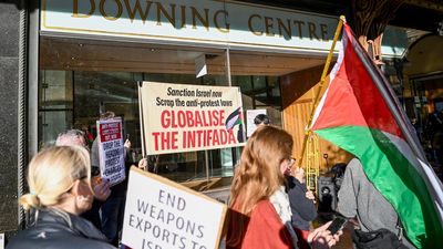 Showdown set for police and anti-Herzog protesters