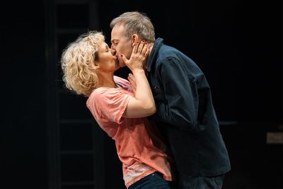 ‘I snogged somebody for nine hours today’: Stage Kiss actors reveal what it’s really like kissing a co-star