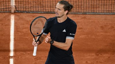 French Open: Zverev reaches semis as Grand Slam dream lives on
