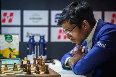 Gukesh is a smart player, don't see any clear weakness in his game: Javokhir Sindarov