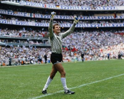 Which football goalkeepers have won major finals without making a save?