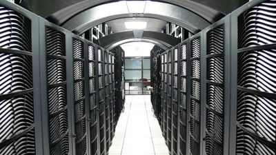 EU unveils plan to cut dependence on US and Asian technology